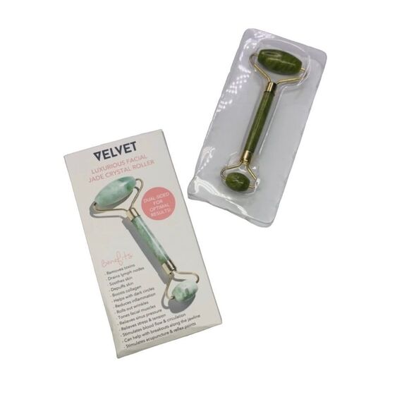 Velvet Cosmetics Luxurious Facial Jade Crystal Roller - Picture 7 of 12